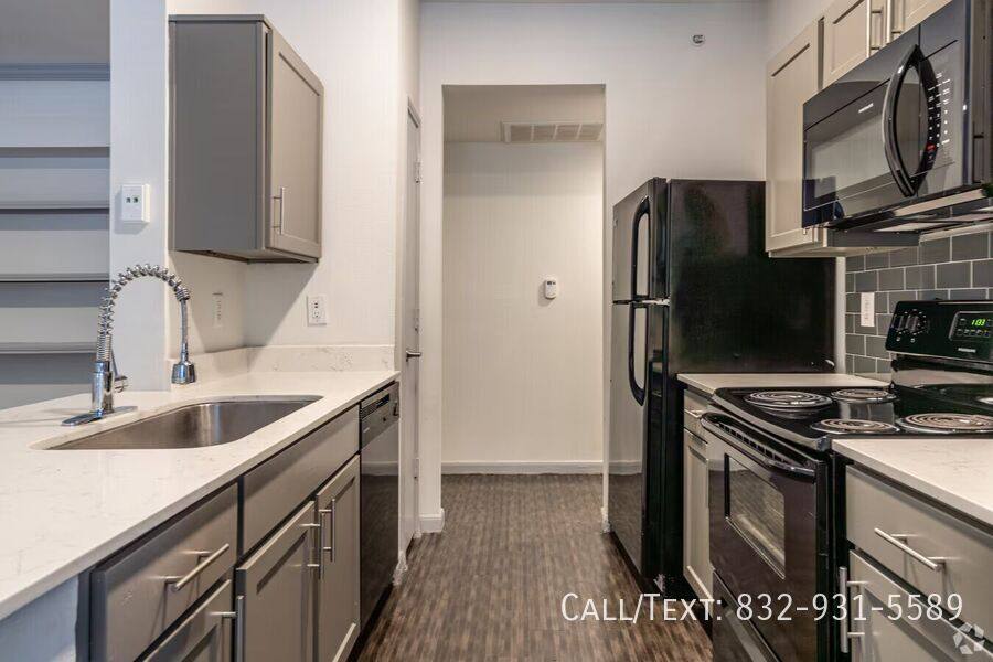 Apartment for rent at 8401 Almeda Rd #SATMC3, Houston, TX 77054