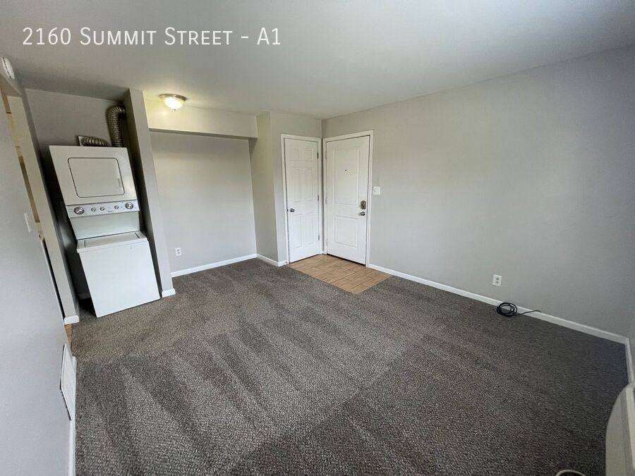 Apartment for rent at 2160 Summit St #A1, Columbus, OH 43201