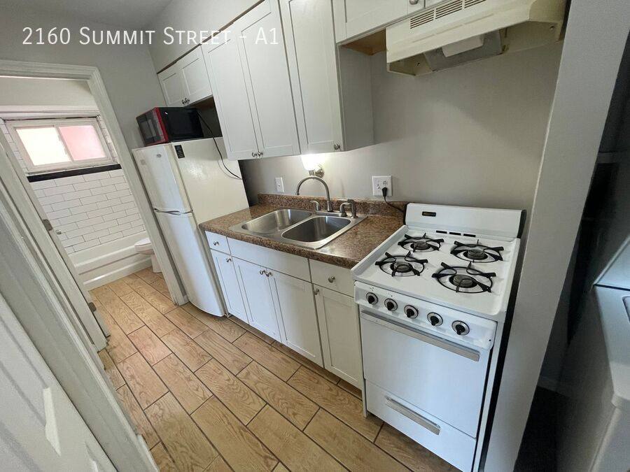Apartment for rent at 2160 Summit St #A1, Columbus, OH 43201