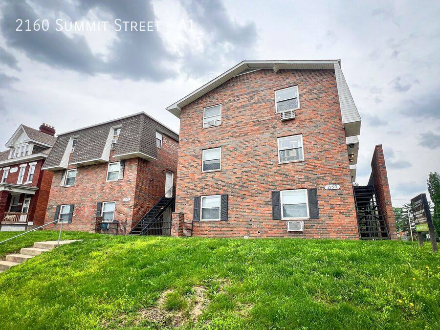 Apartment for rent at 2160 Summit St #A1, Columbus, OH 43201