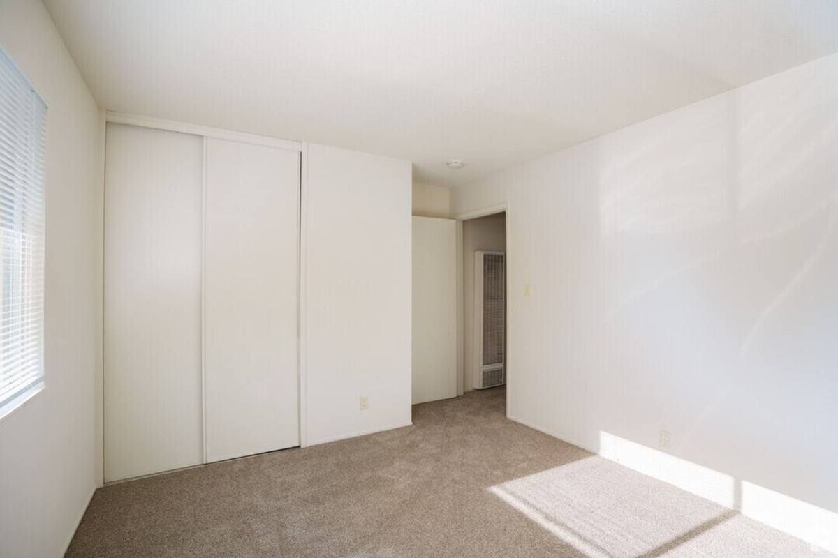 Apartment for rent at 2451 Olivera Rd, Concord, CA 94520