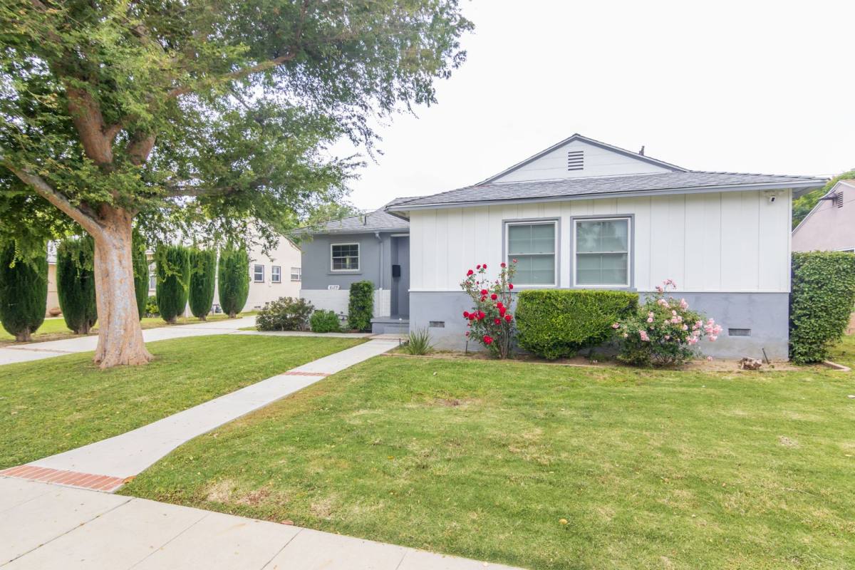 House for rent at 8129 Darby Ave, Reseda, CA 91335