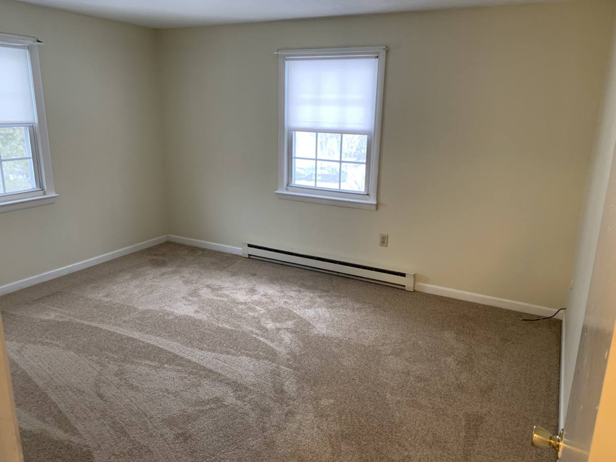 Apartment for rent at 39 Dinan Dr #24, Gardner, MA 01440