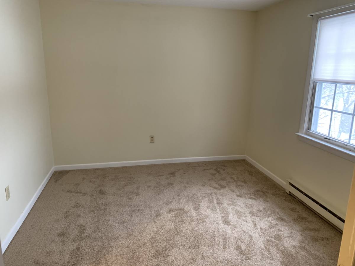 Apartment for rent at 39 Dinan Dr #24, Gardner, MA 01440