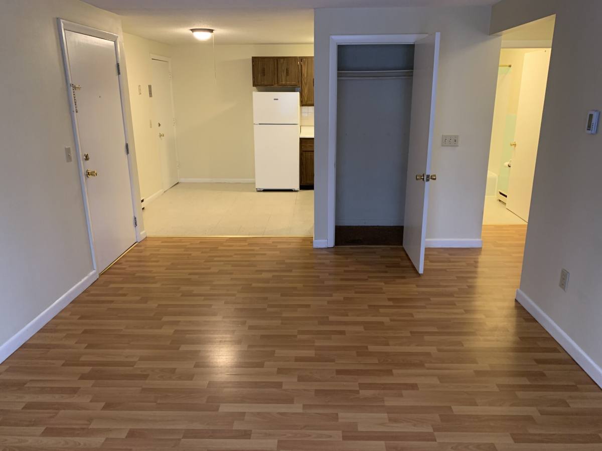 Apartment for rent at 39 Dinan Dr #24, Gardner, MA 01440