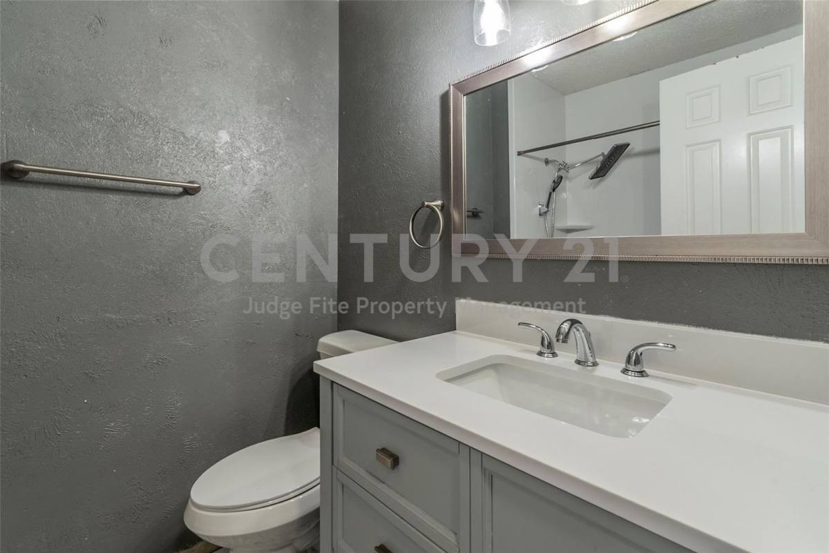 Condo for rent at 929 Vedral Place, Cedar Hill, TX 75104