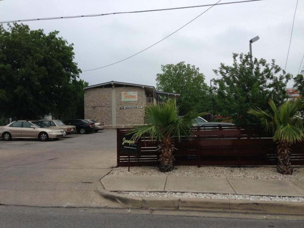 Apartment for rent at 820 Houston St, Austin, TX 78756