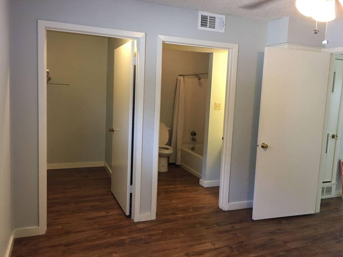 Apartment for rent at 820 Houston St, Austin, TX 78756