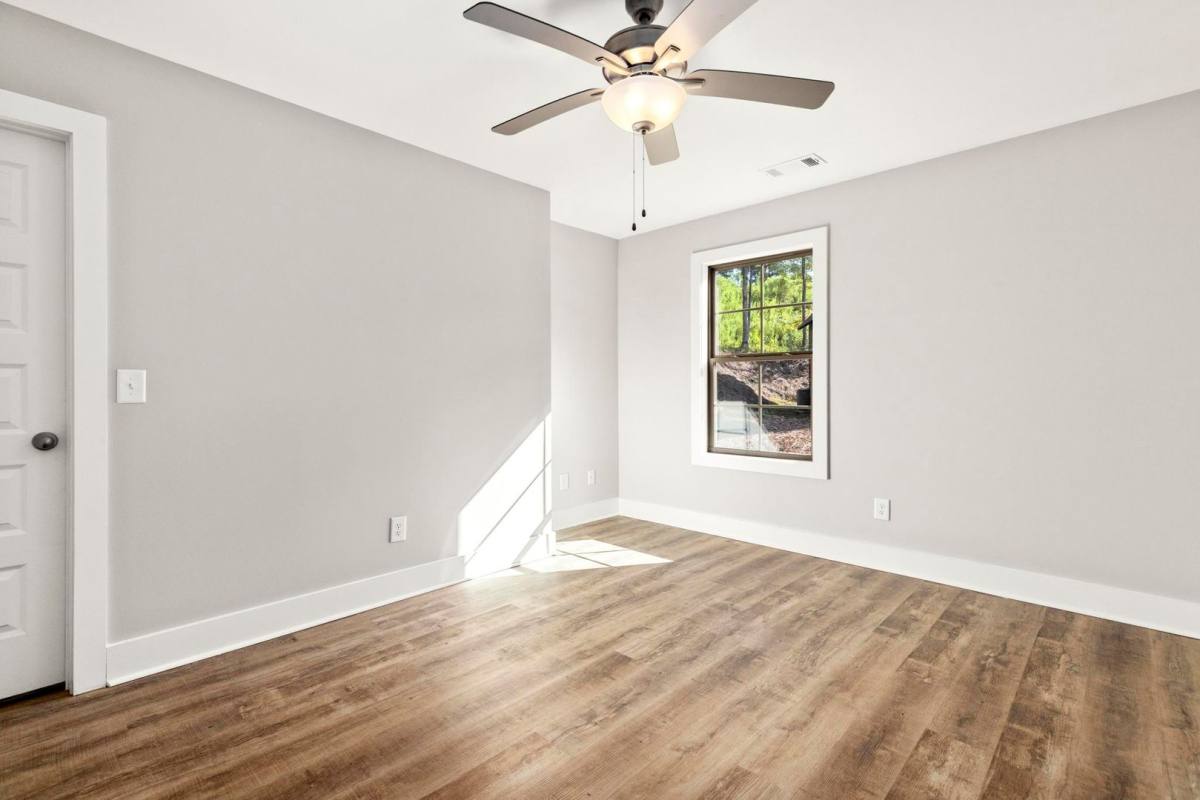 Apartment for rent at 1649 N Donahue Dr, Auburn, AL 36832