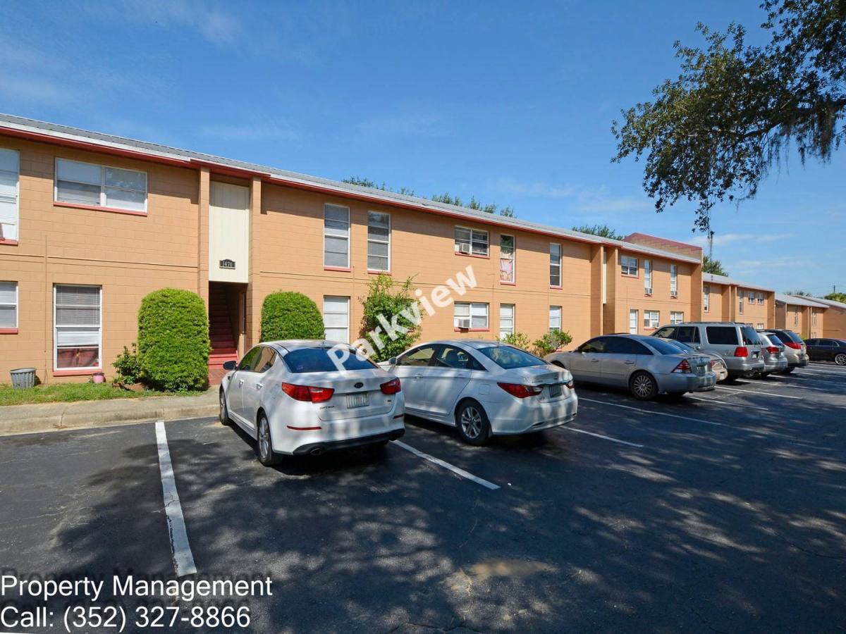 Apartment for rent at 1482 E McDonald Ave, Eustis, FL 32726