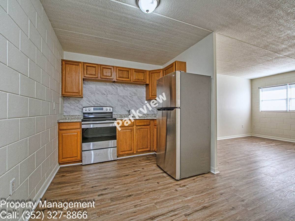 Apartment for rent at 1482 E McDonald Ave, Eustis, FL 32726