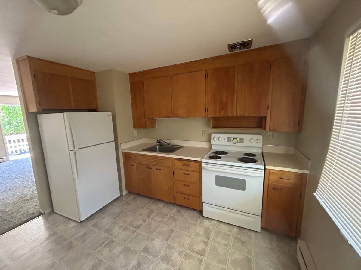 Apartment for rent at 823 E Allyn St, Goldendale, WA 98620