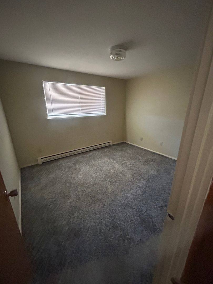 Apartment for rent at 823 E Allyn St, Goldendale, WA 98620