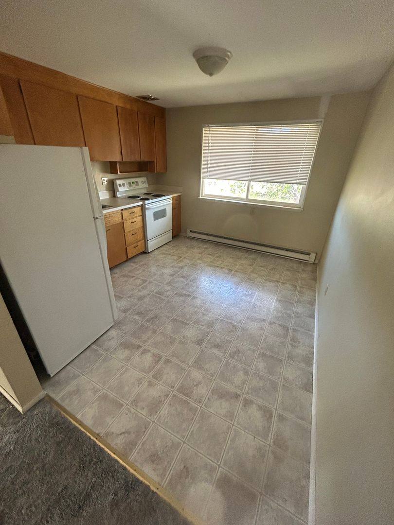Apartment for rent at 823 E Allyn St, Goldendale, WA 98620