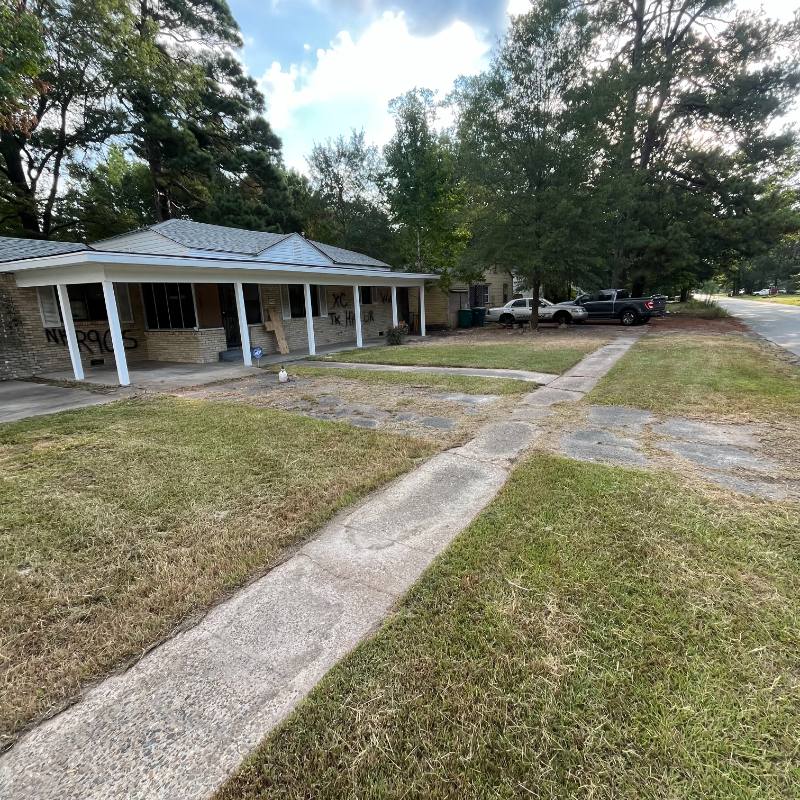 House for rent at 1907 W 28th Ave, Pine Bluff, AR 71603