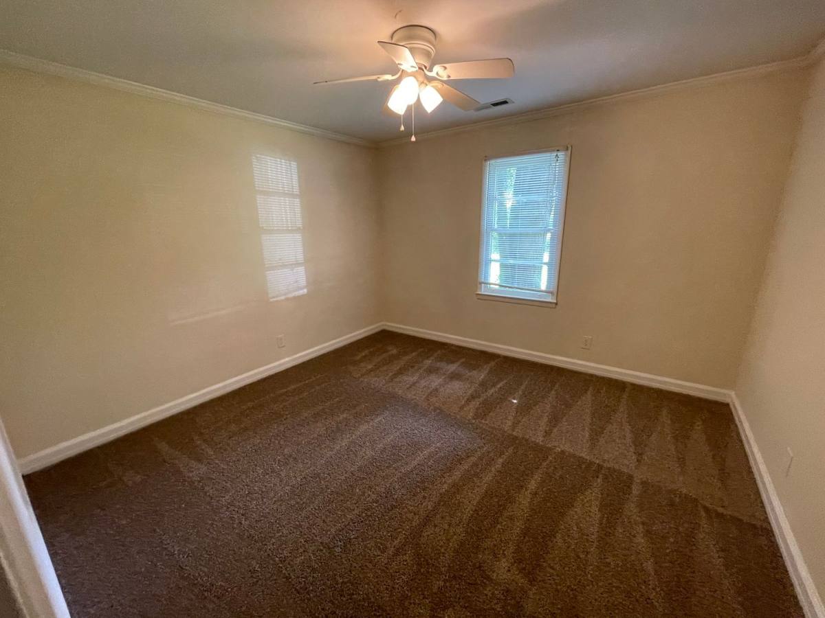 House for rent at 313 Georgia Dr, Athens, GA 30605