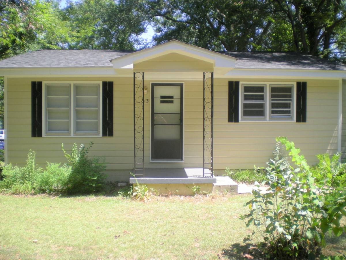 House for rent at 313 Georgia Dr, Athens, GA 30605