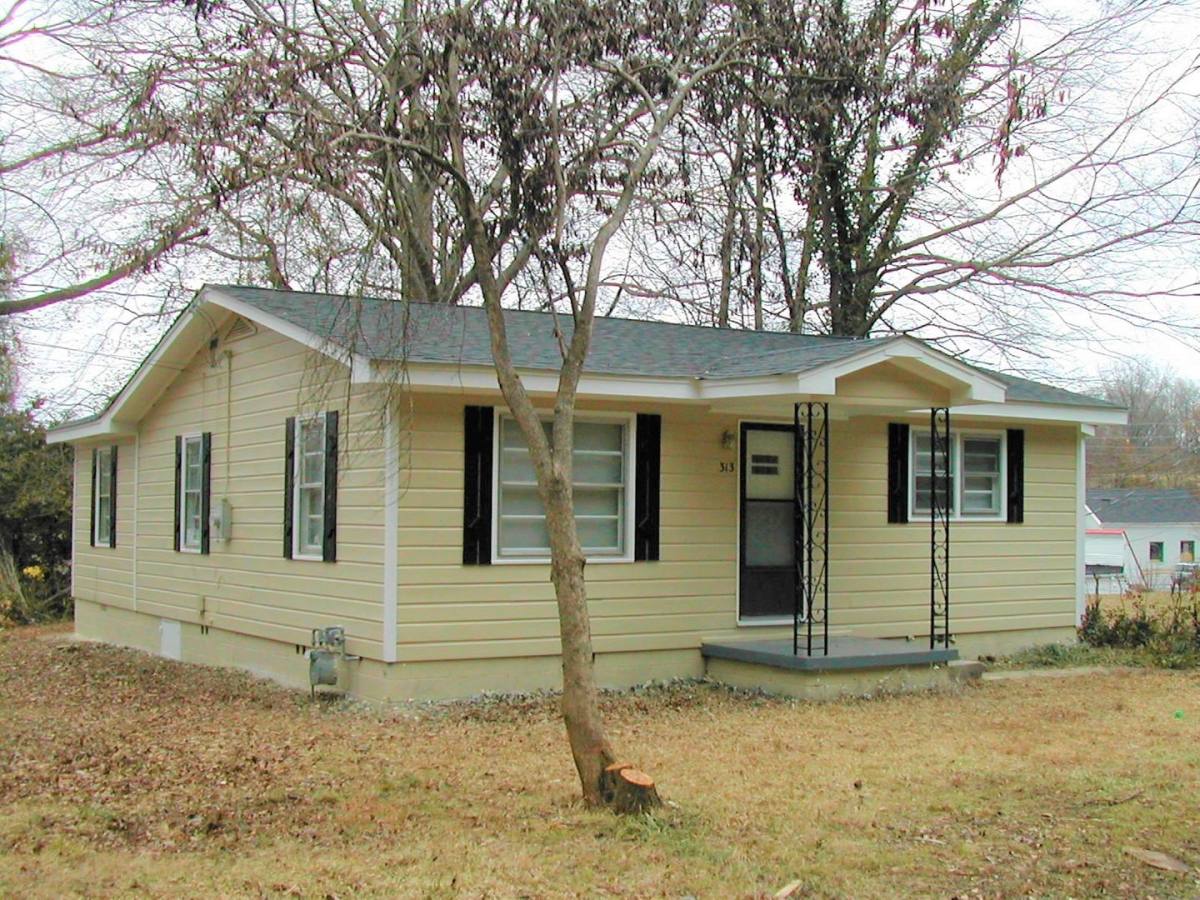 House for rent at 313 Georgia Dr, Athens, GA 30605