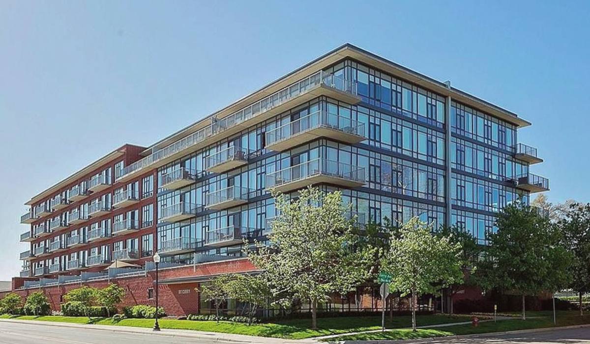 Condo for rent at 101 Curry Ave, Royal Oak, MI 48067