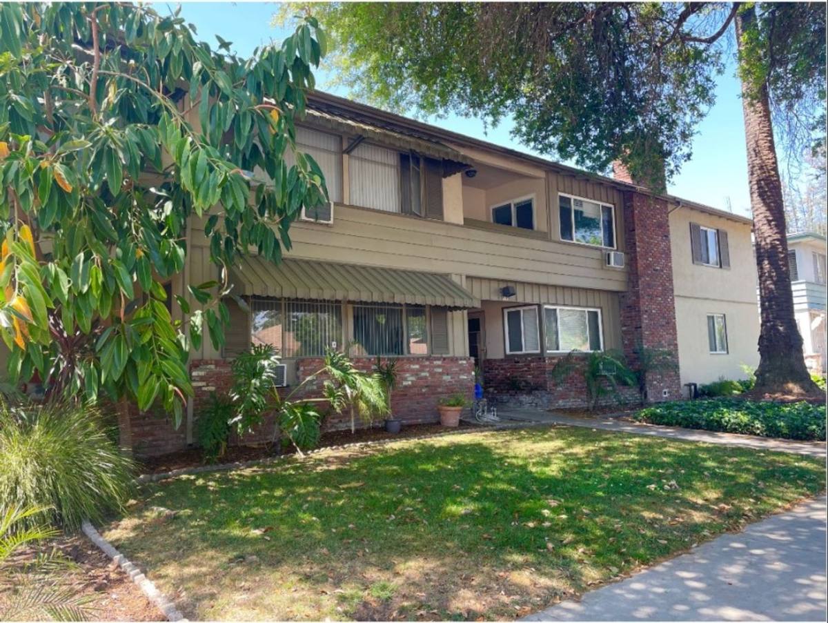 Apartment for rent at 4239 Tujunga Ave, Studio City, CA 91604