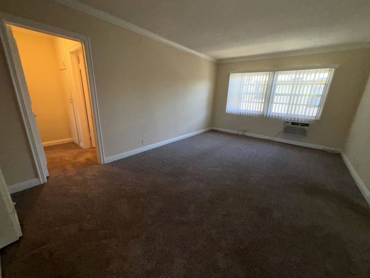 Apartment for rent at 4239 Tujunga Ave, Studio City, CA 91604