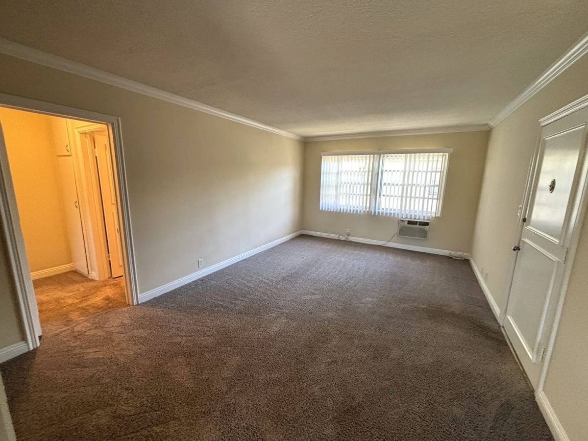 Apartment for rent at 4239 Tujunga Ave, Studio City, CA 91604