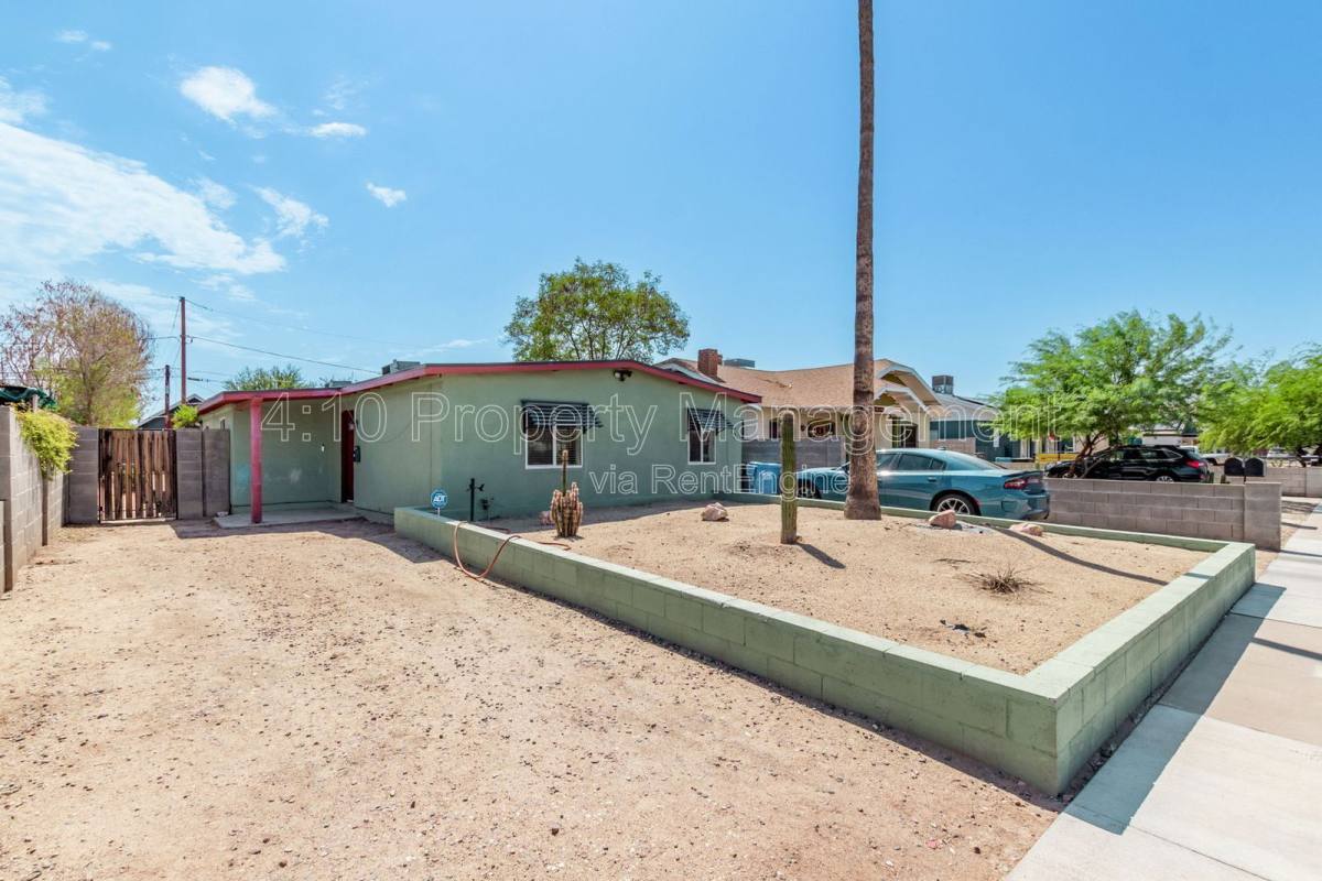 Apartment for rent at 1117 N 13th St #1, Phoenix, AZ 85006