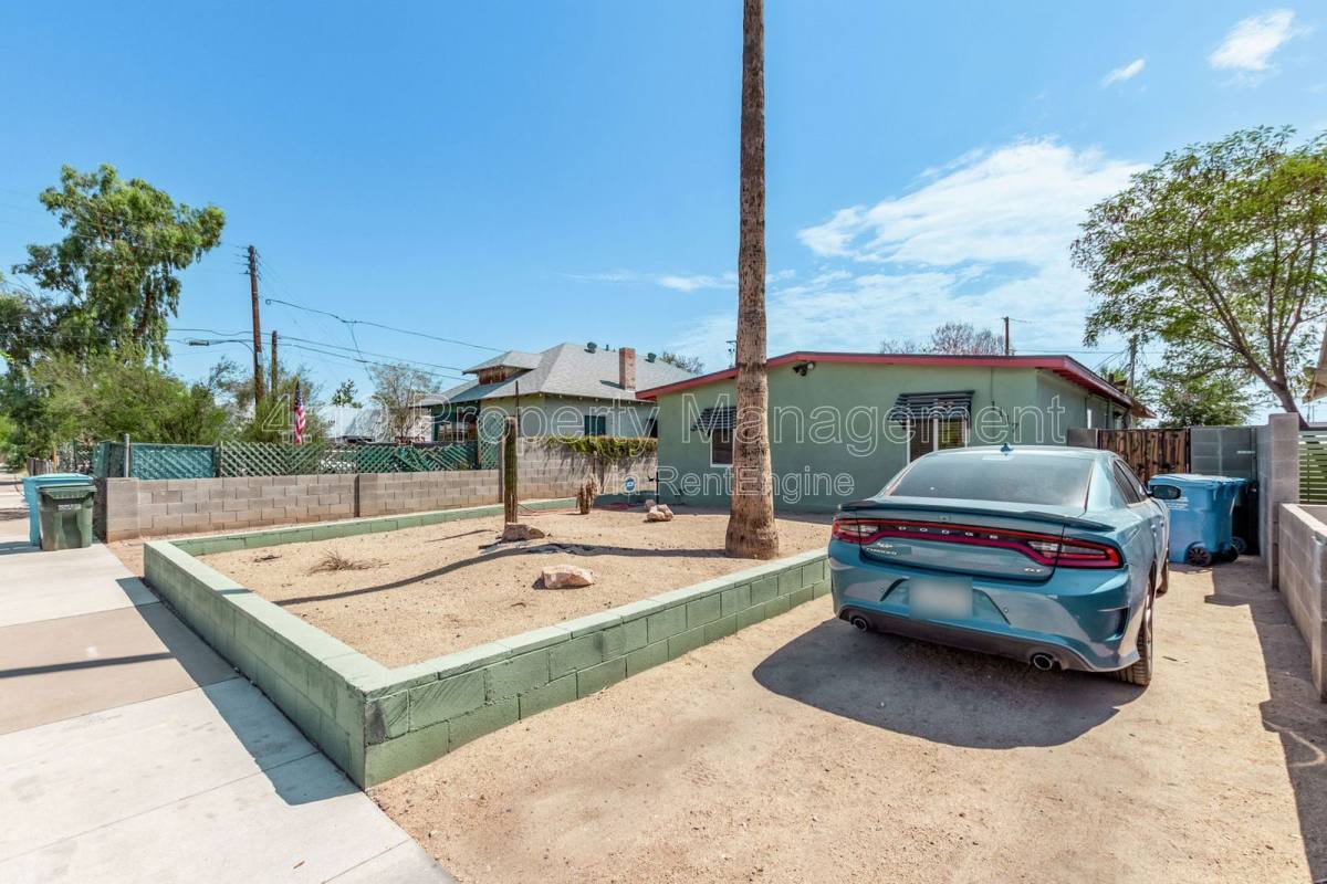 Apartment for rent at 1117 N 13th St #1, Phoenix, AZ 85006