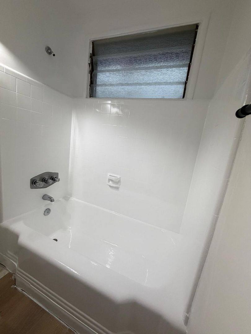 Apartment for rent at 935 N Louise St, Glendale, CA 91207
