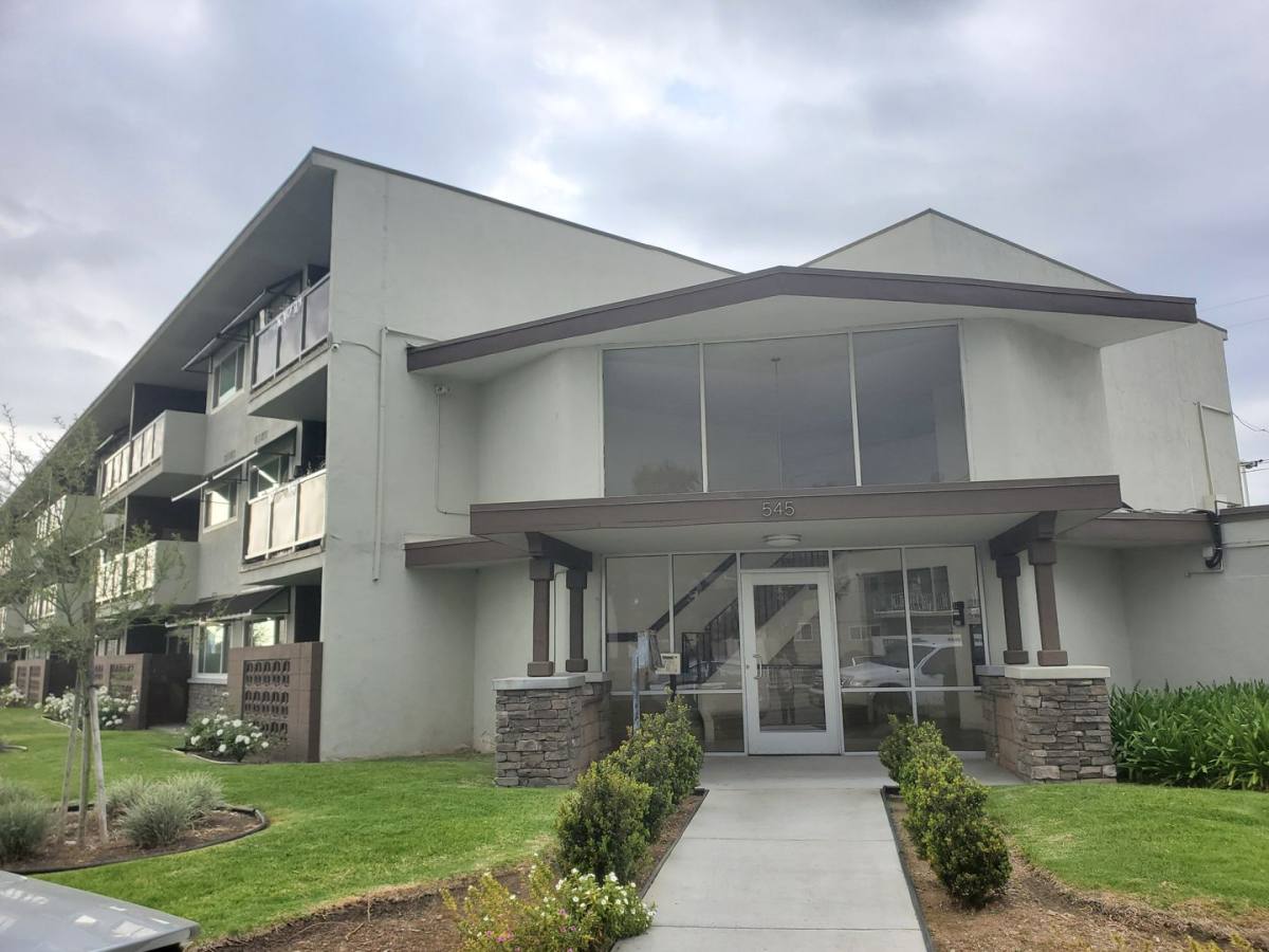 Apartment for rent at 545 E Rue Royale, Covina, CA 91723