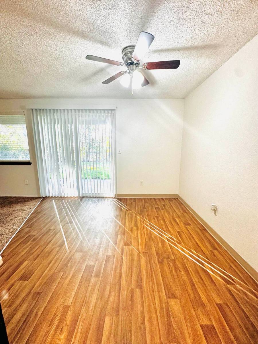 Apartment for rent at 6634 Tacoma Mall Blvd, Tacoma, WA 98409