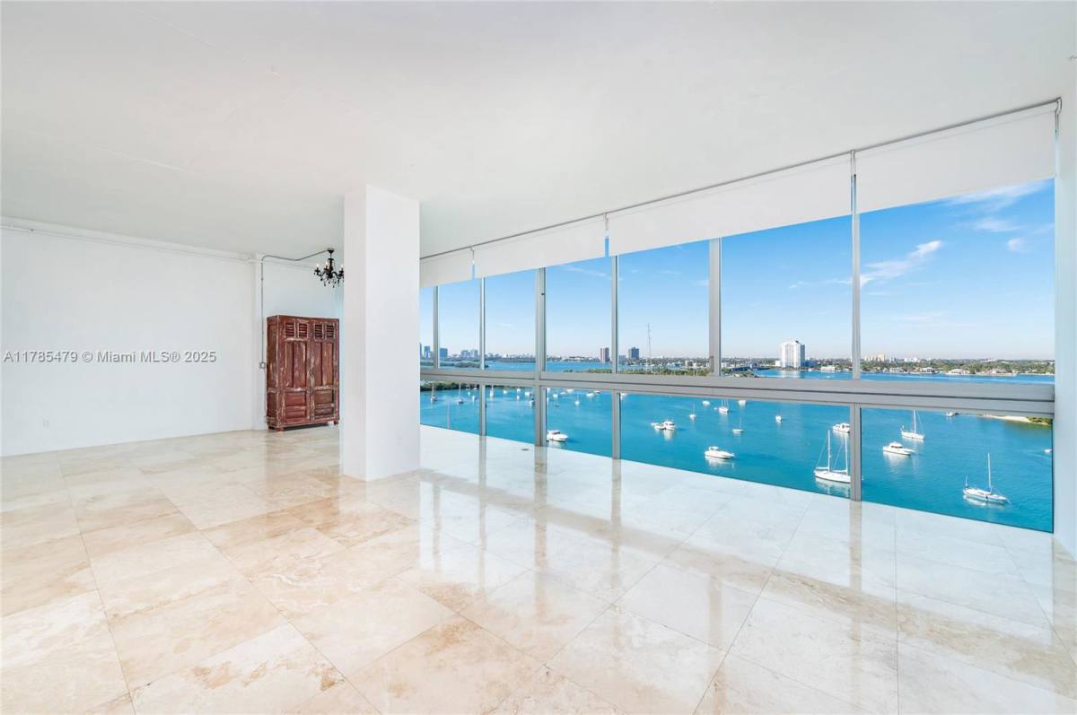 Apartment for rent at 7934 W Dr #1101, Miami Beach, FL 33141