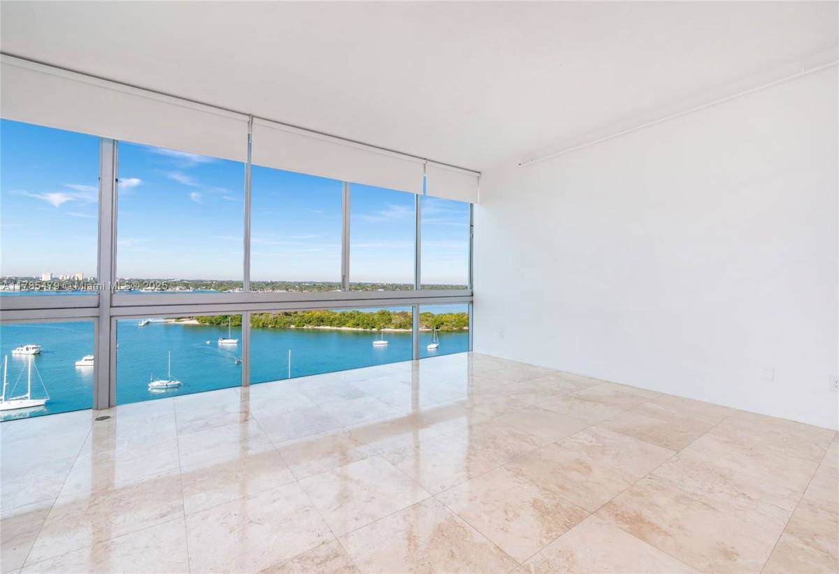 Apartment for rent at 7934 W Dr #1101, Miami Beach, FL 33141
