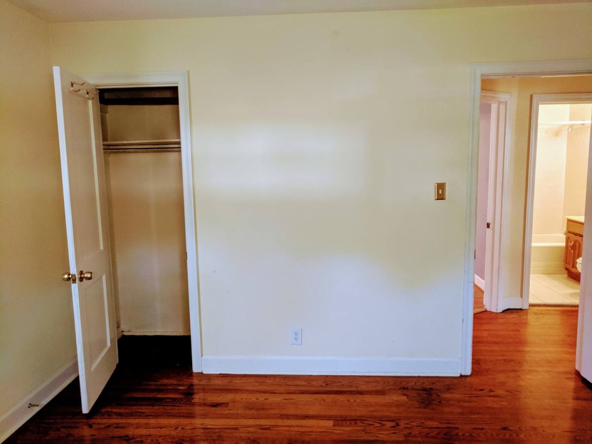 House for rent at 6405 Stuart Ave, Richmond, VA 23226