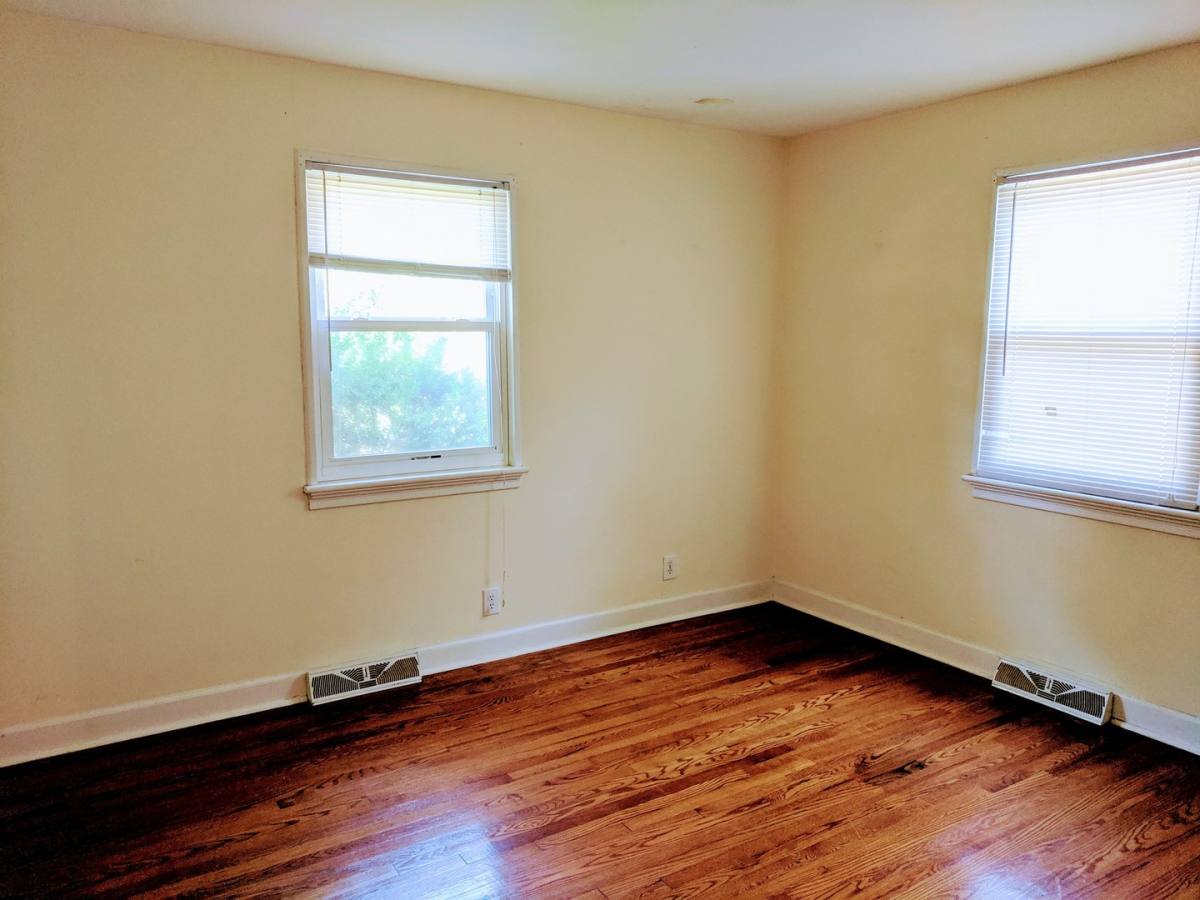House for rent at 6405 Stuart Ave, Richmond, VA 23226