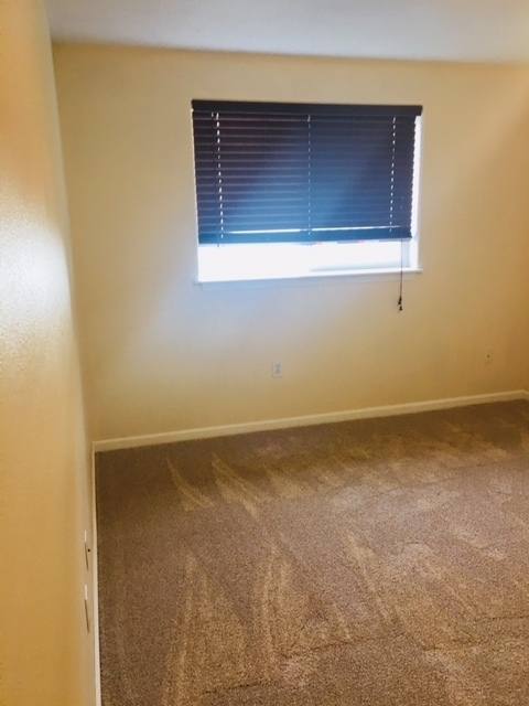 Apartment for rent at 80-86 Boatlanding St, Independence, OR 97351