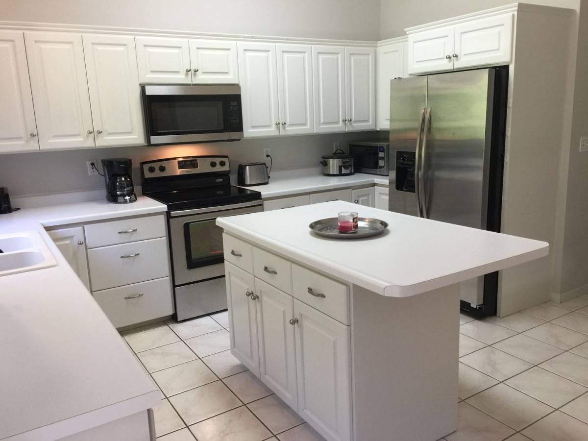 House for rent at 1966 Fox Valley Dr SW, Rochester, MN 55902