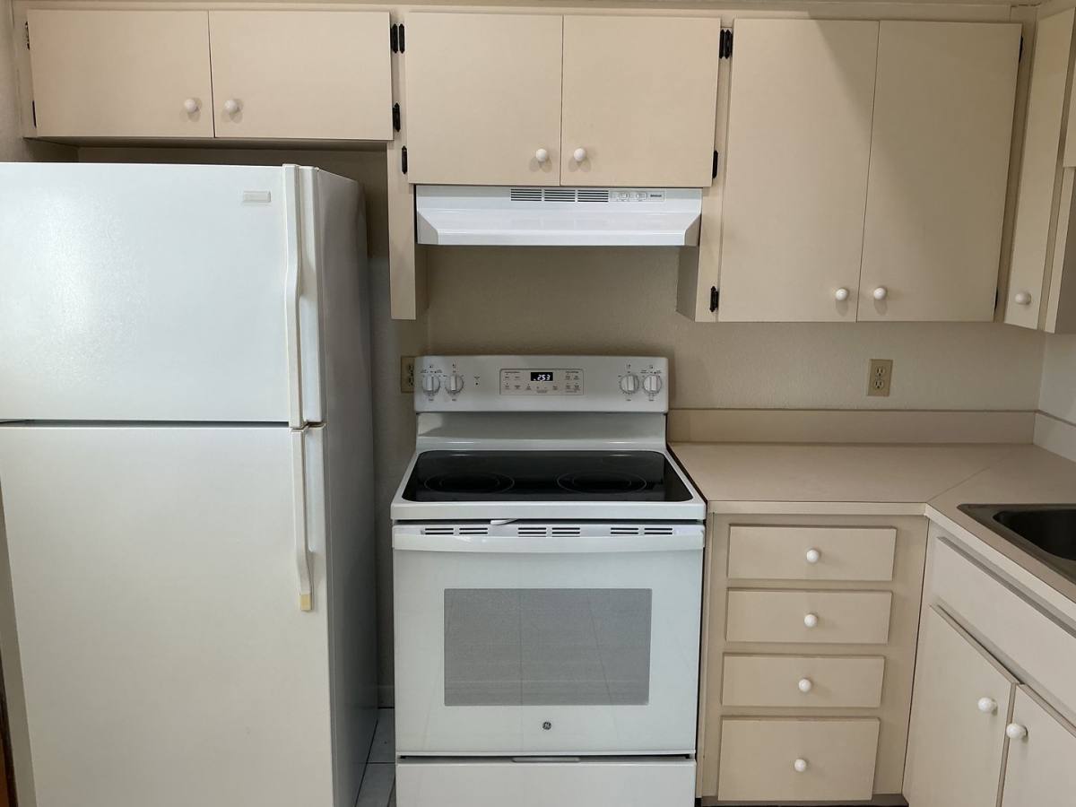 Apartment for rent at 411 E Park St, Lakeland, FL 33803