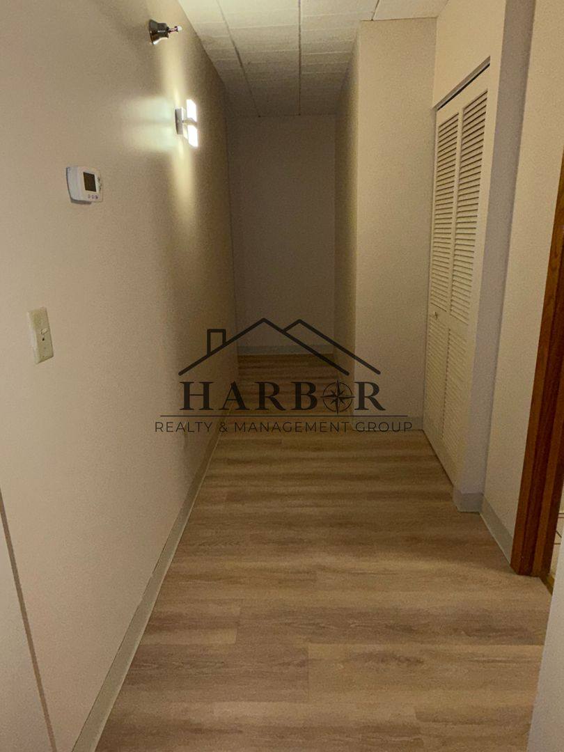 Apartment for rent at 1105 3rd St NW, Austin, MN 55912
