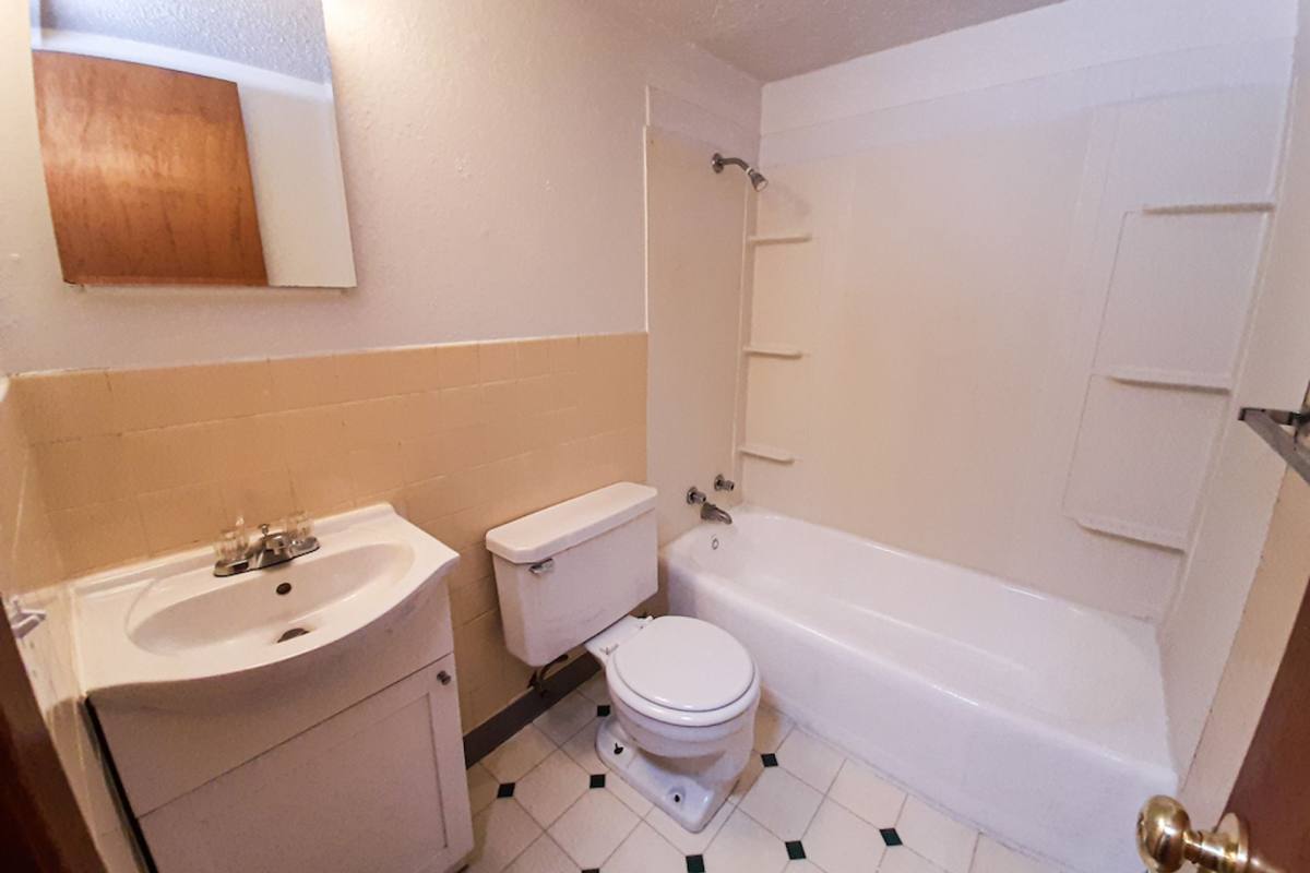 Apartment for rent at 1021 Southpark Dr, Columbia, MO 65201