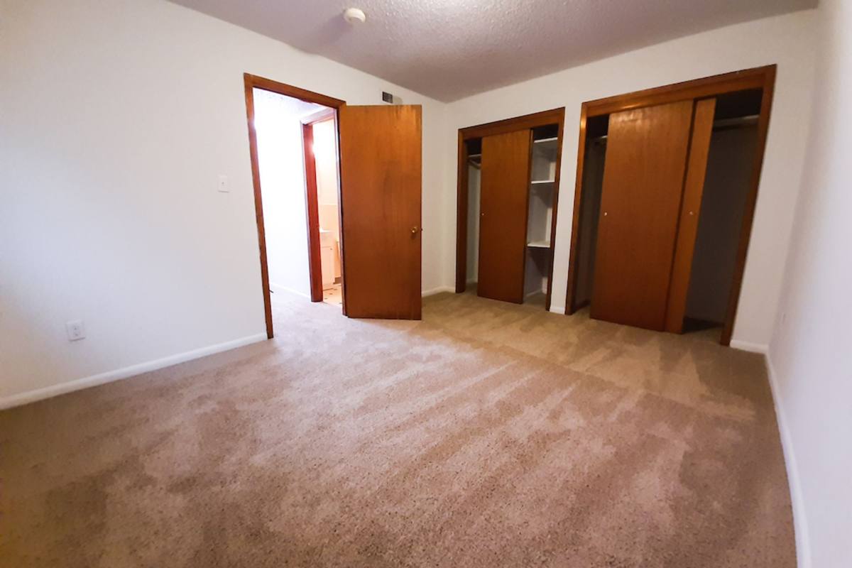 Apartment for rent at 1021 Southpark Dr, Columbia, MO 65201
