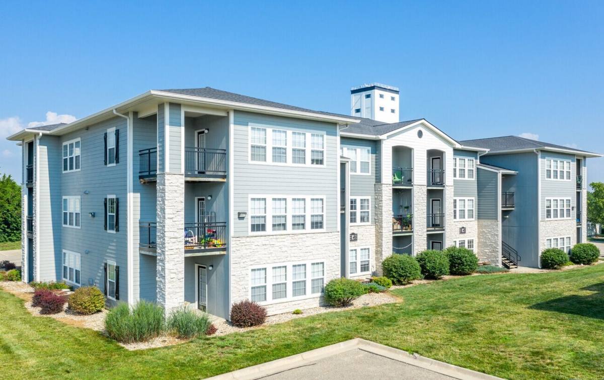 Apartment for rent at 1401 College Ave, Manhattan, KS 66502