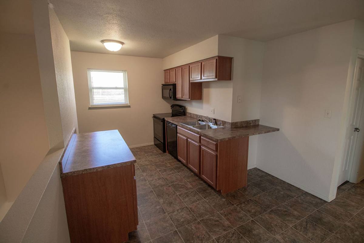 House for rent at 1007 W Ash St, Columbia, MO 65203