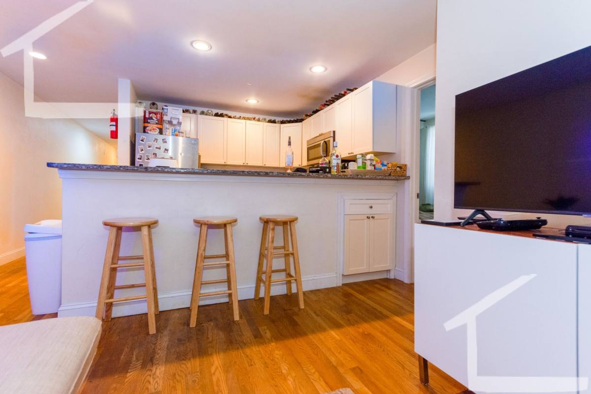 Apartment for rent at 56 Egmont St #A3, Brookline, MA 02446