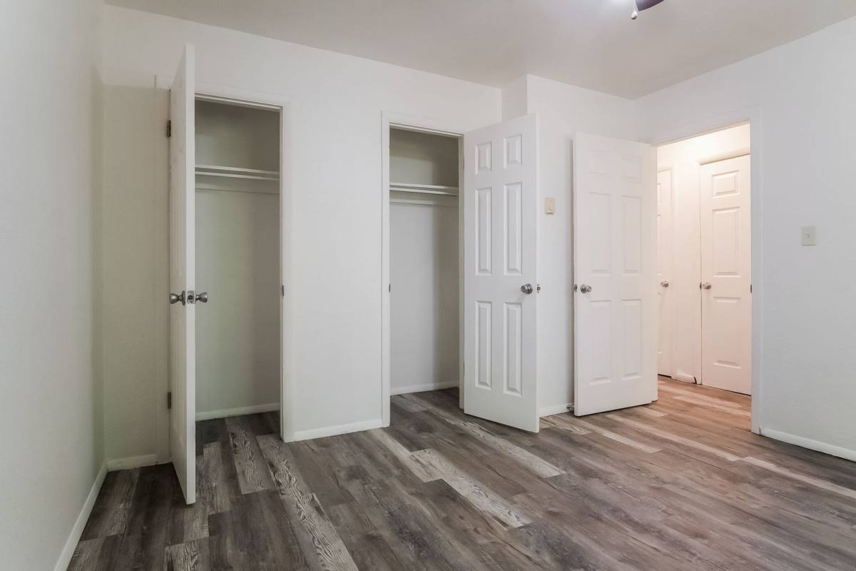 Apartment for rent at 4633 S 33rd W Ave, Tulsa, OK 74107