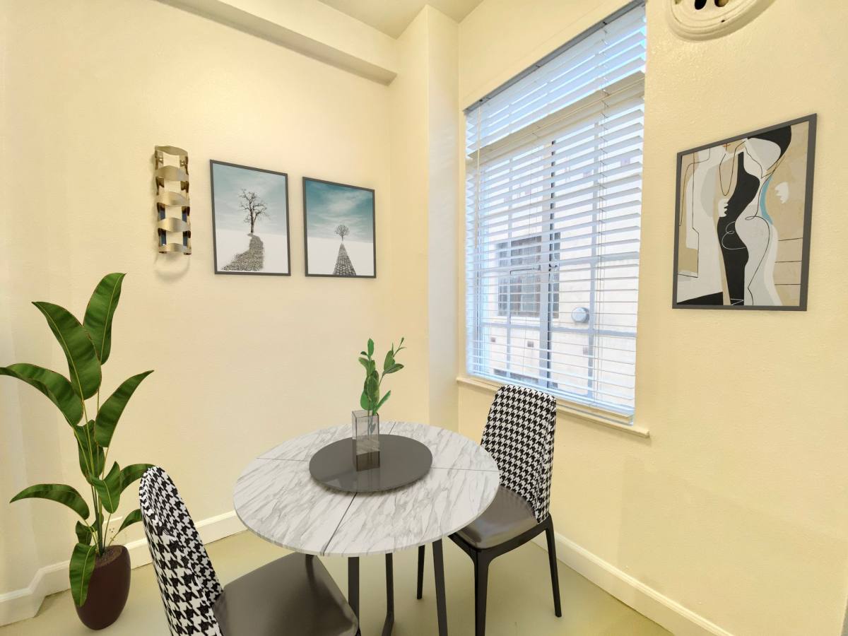 Apartment for rent at 535 S Gramercy Place, Los Angeles, CA 90020
