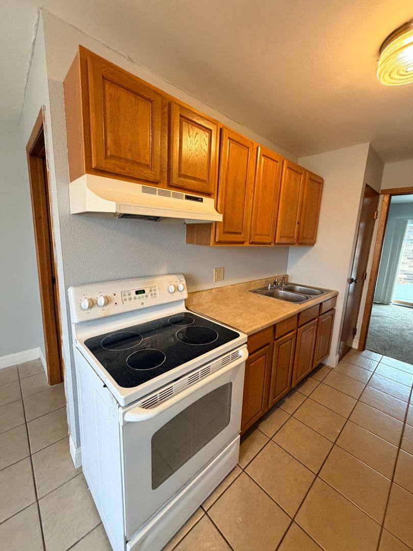 Apartment for rent at 1301 S Westcott St, Sioux City, IA 51106