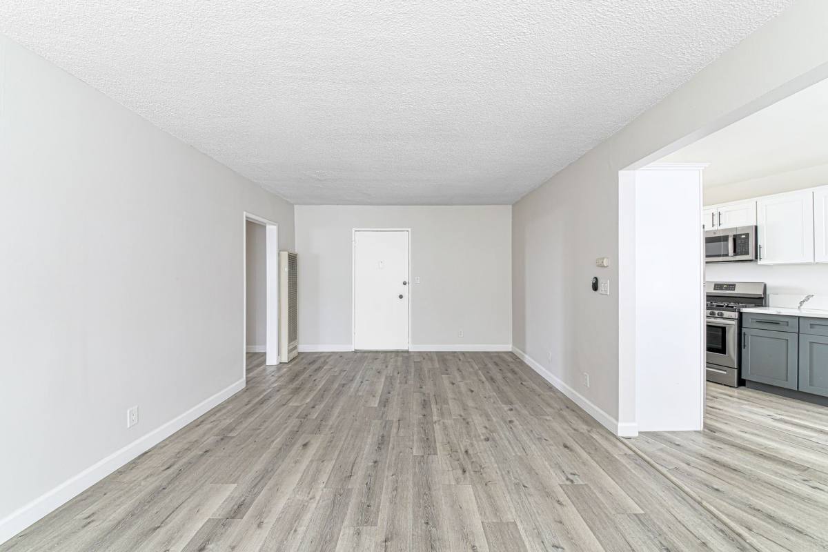 Apartment for rent at 125 E Spring St, Long Beach, CA 90806