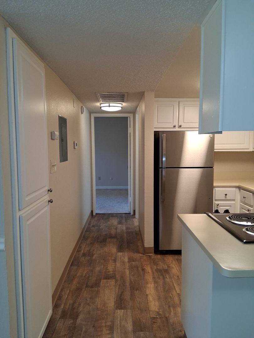 Apartment for rent at 4900-4948 Stamas Lane, Fair Oaks, CA 95628