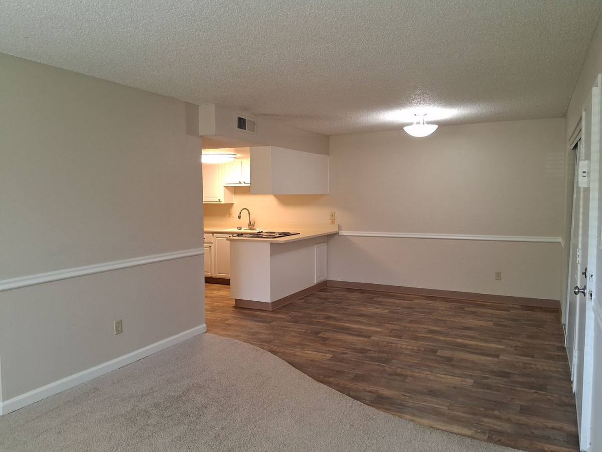 Apartment for rent at 4900-4948 Stamas Lane, Fair Oaks, CA 95628